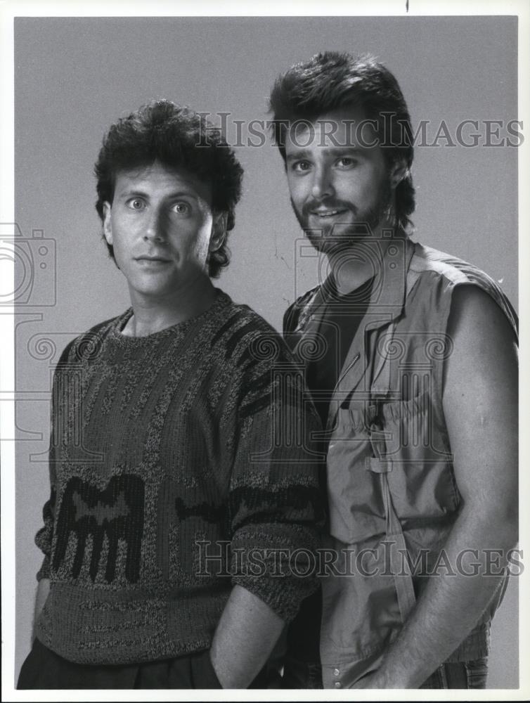 1987 Press Photo Paul Reiser &amp; Greg Evigan in My 2 Dads - 527 - cvp27572 - Historic Images