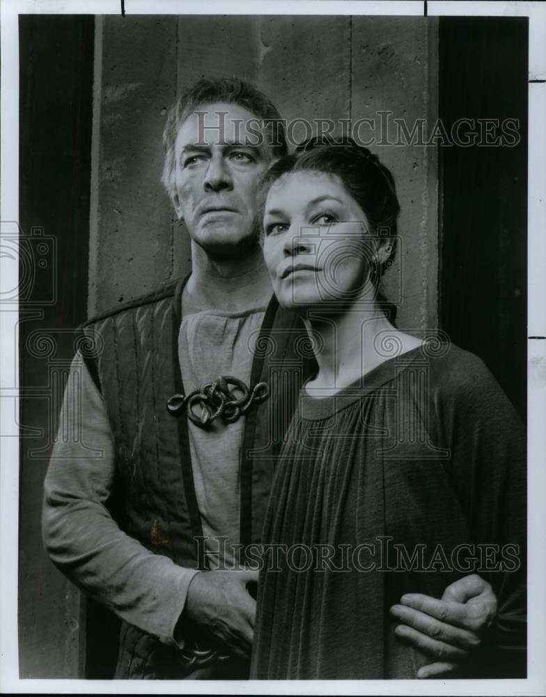 1988 Press Photo Christopher Plummer and Glenda Jackson in &quot;MacBeth&quot; - cvp27010 - Historic Images