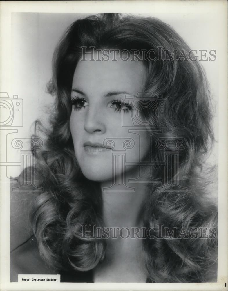 1974 Press Photo Pamela Hebert - cvp20987 - Historic Images