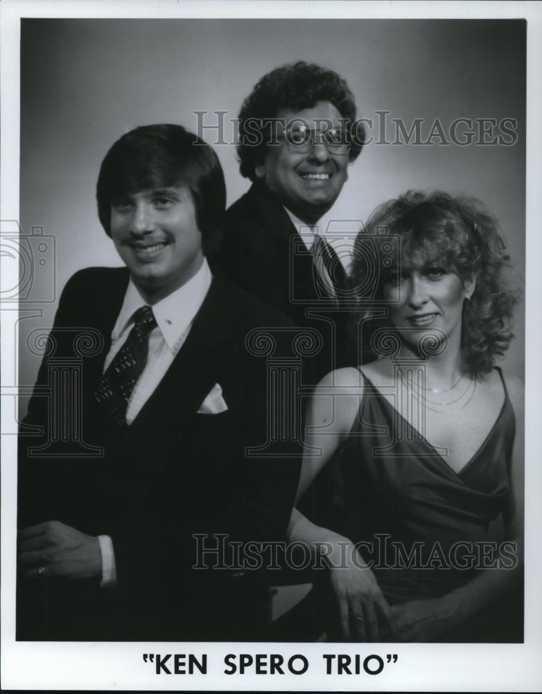 1981 Press Photo Ken Spero Trio - cvp27857 - Historic Images