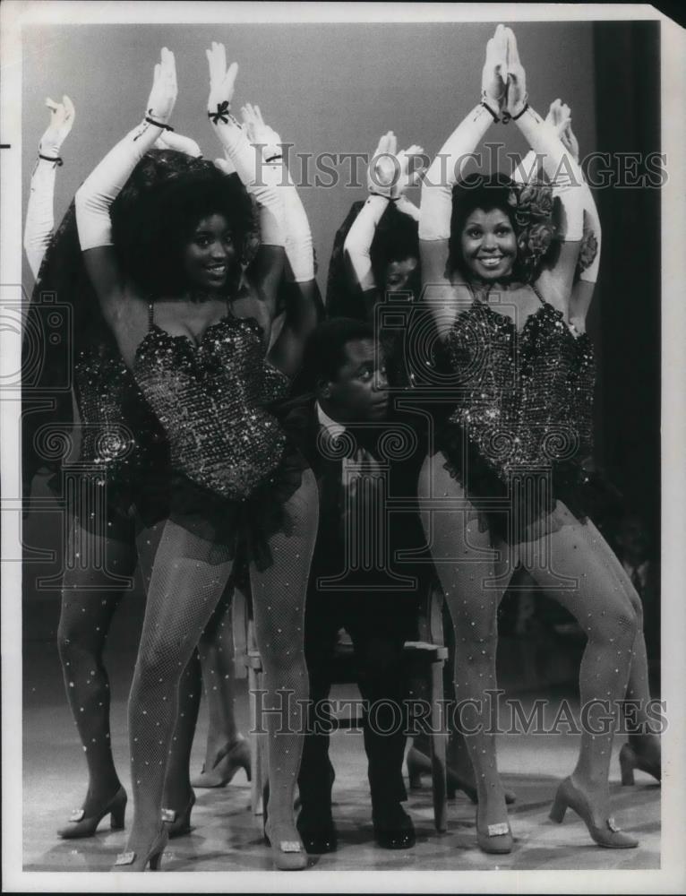 1973 Press Photo Flip Wilson on The Flip Wilson Shoe - cvp21525 - Historic Images