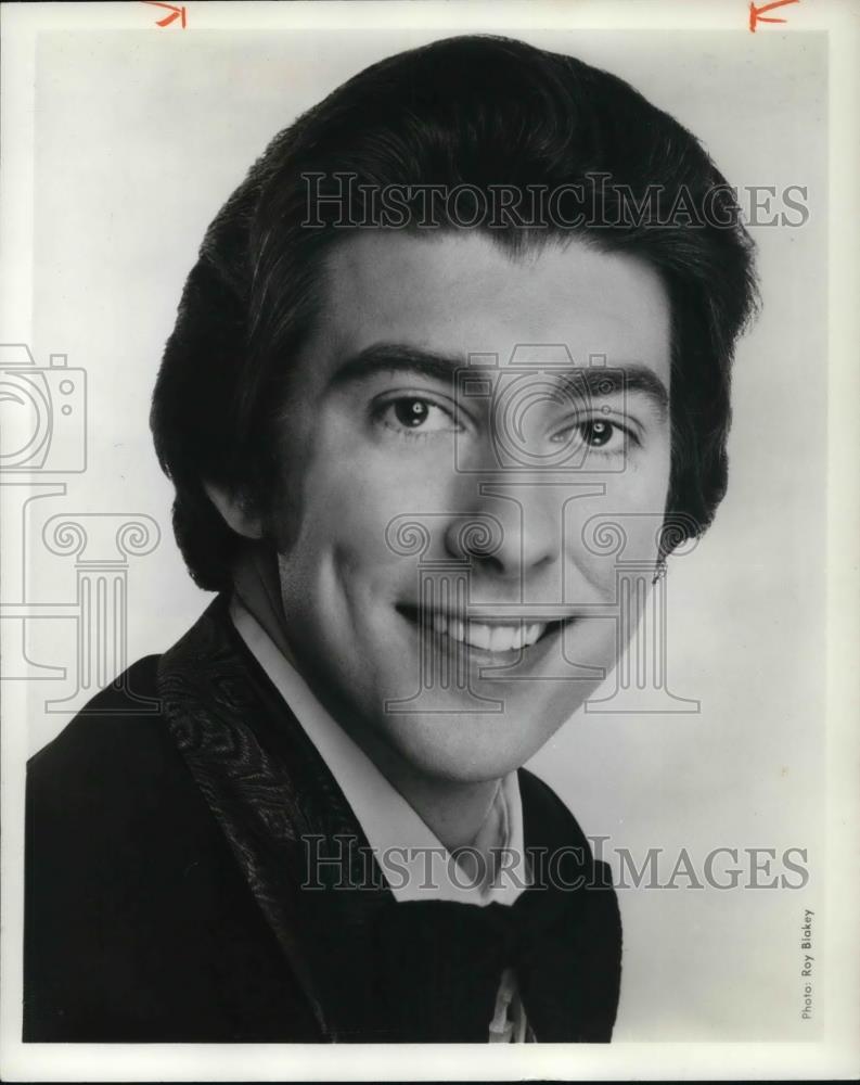 1977 Press Photo James Javore in The Barber of Seville - cvp25633 - Historic Images