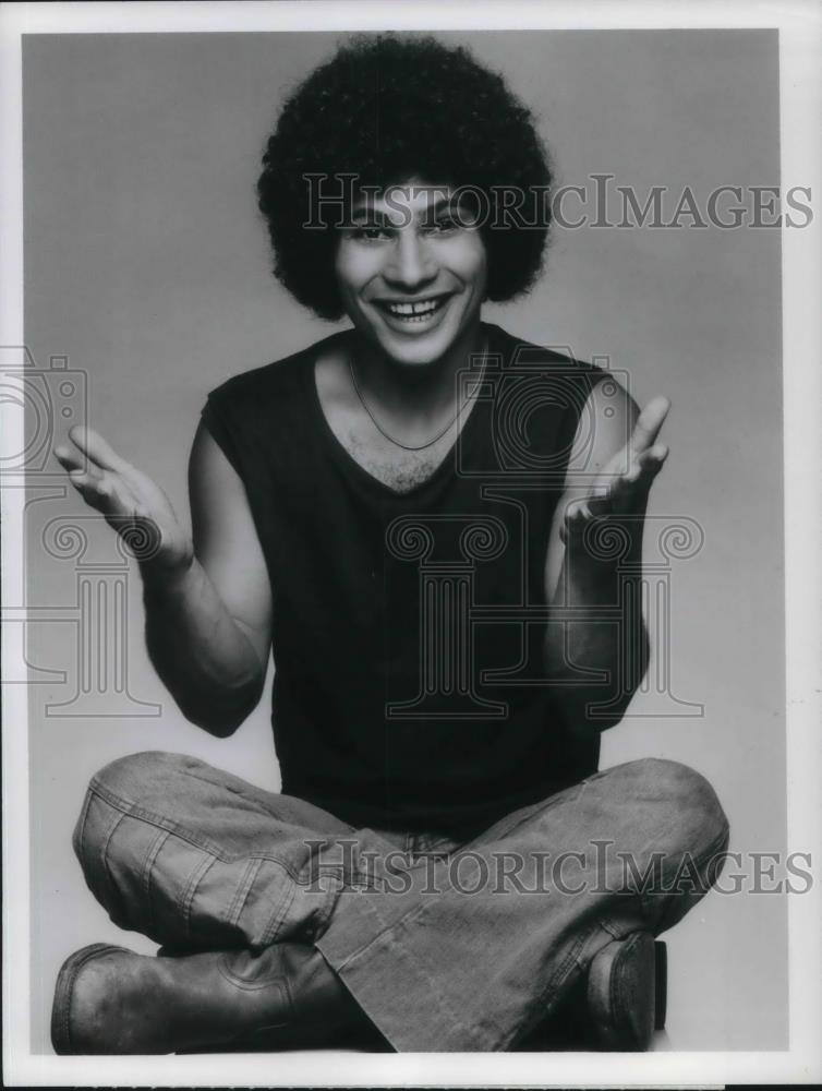 1977 Press Photo Robert Hegyes stars on Welcome Back Kotter TV show - cvp21092 - Historic Images