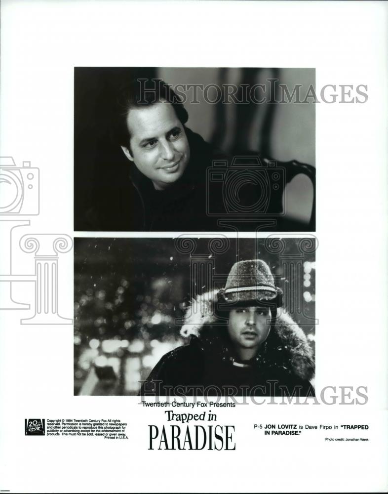 1994 Press Photo John Lovitz in &quot;Trapped in Paradise&quot; - cvp29777 - Historic Images