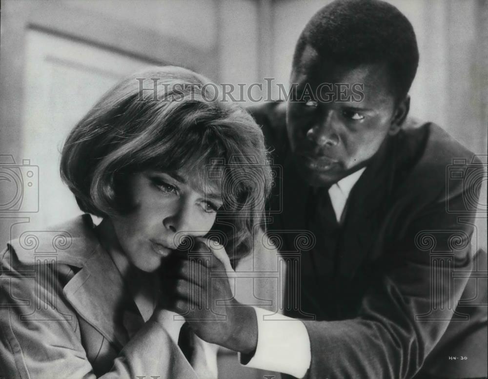 1967 Press Photo Sidney Poitier and Lee Grant star in In the Heat of the Night - Historic Images