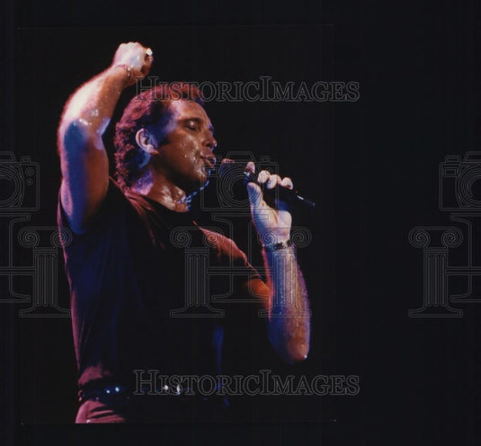 1983 Press Photo Tom Jones - cvp27325 - Historic Images