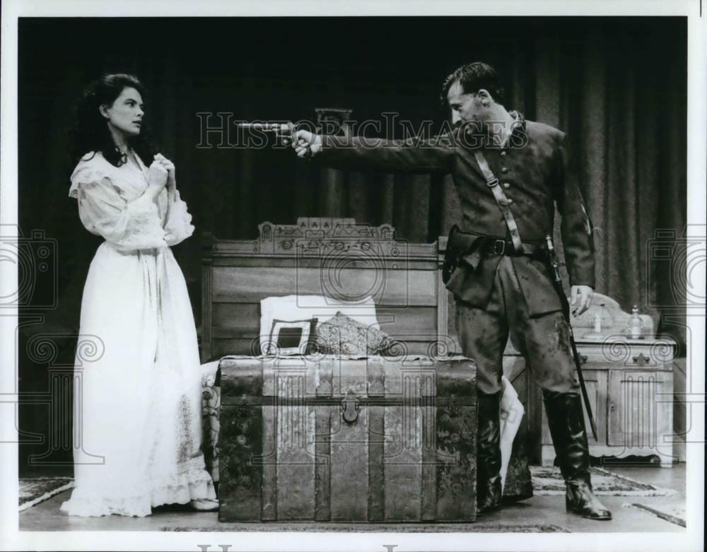 1991 Press Photo Play Arms and The Man - cvp24890 - Historic Images