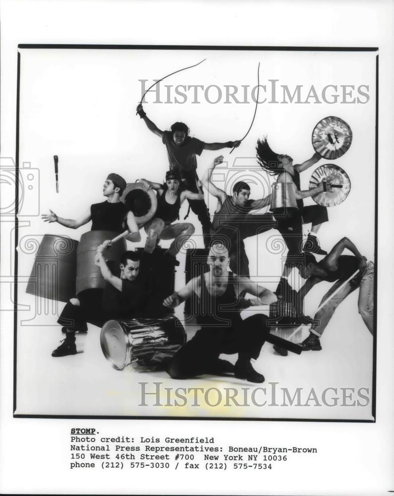 1996 Press Photo Cast of Stomp - cvp24067 - Historic Images