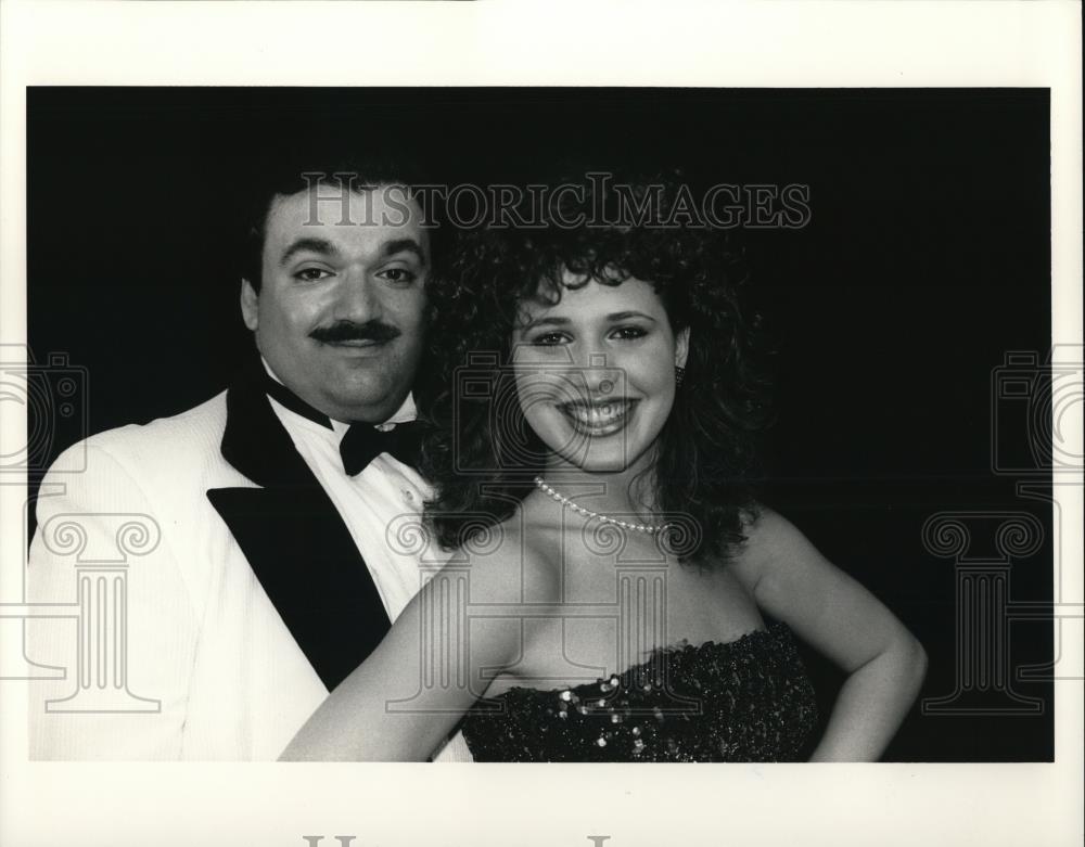1984 Press Photo Pat Mazzarino and Debra Lewin of Steppin' Out - cvp28128 - Historic Images
