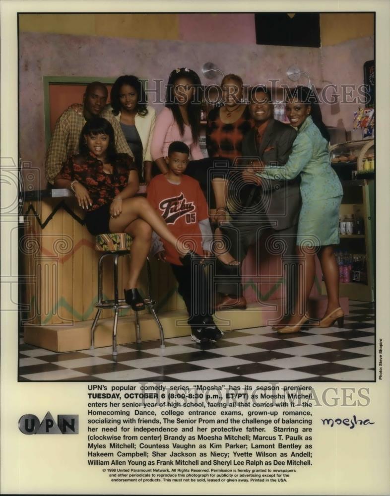 1998 Press Photo Brandy M. Paulk Countess Vaughn L. Bentley on Moesha - Historic Images