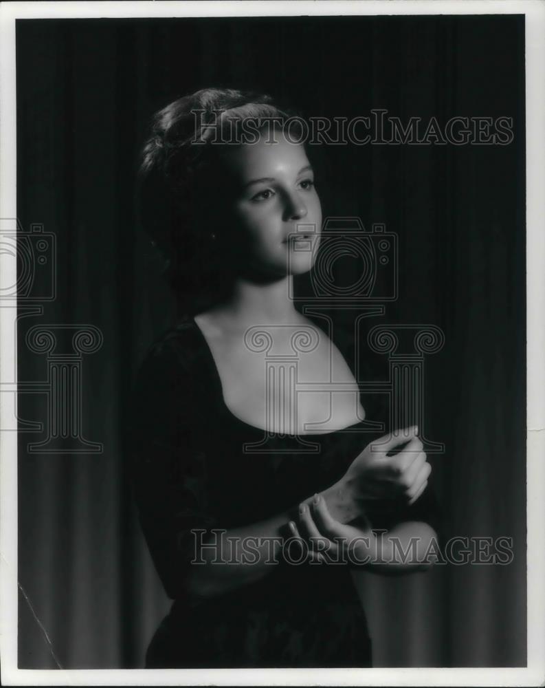 1968 Press Photo Nancy Herman, singer Lake Erie Opera Theater - cvp22103 - Historic Images