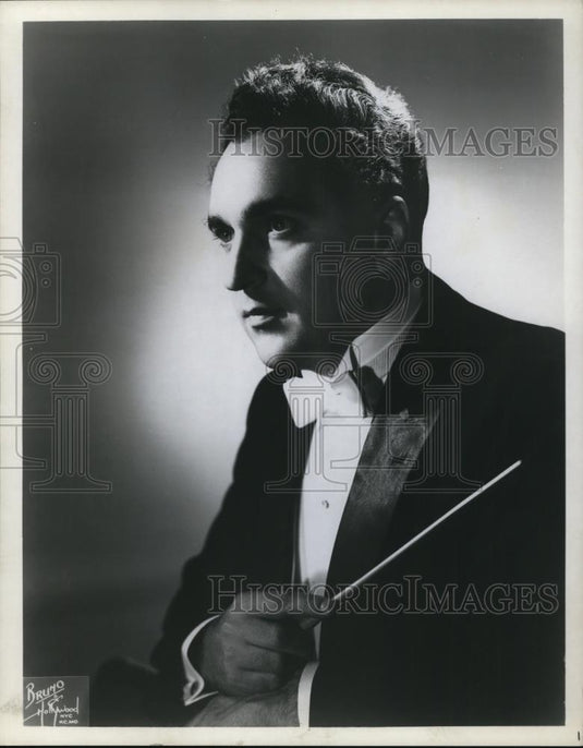 1975 Press Photo Vincent L Selva - cvp27182 - Historic Images