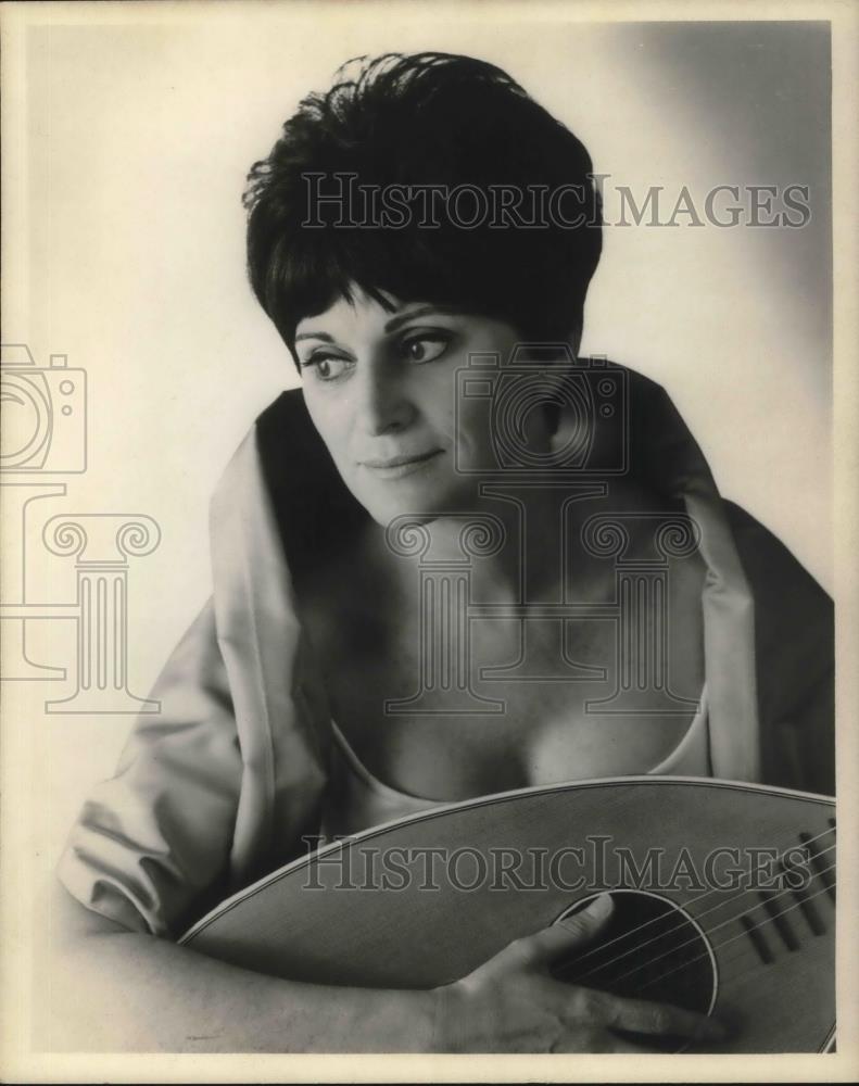 1971 Press Photo Ruby Holbrook Musician - cvp24125 - Historic Images
