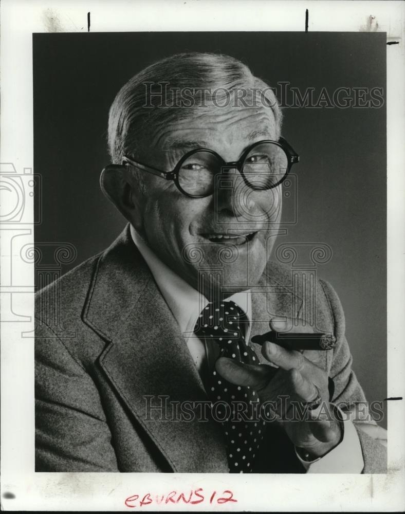 1985 Press Photo George Burns in &quot;George Burns&#39; comedy Hour&quot; - cvp27174 - Historic Images