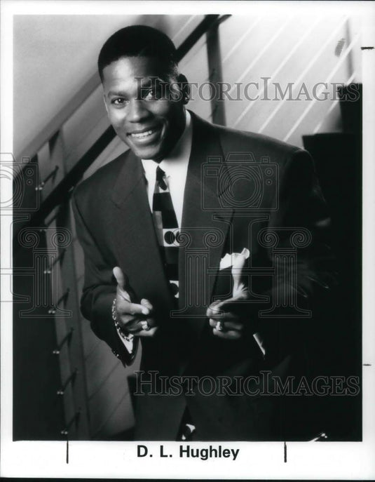 1996 Press Photo D.L. Hughley American Actor Political Commentator Comedian - Historic Images