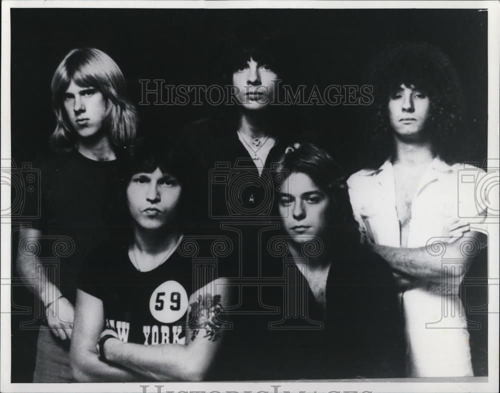 1976 Press Photo Musical Group Tatoo - Historic Images