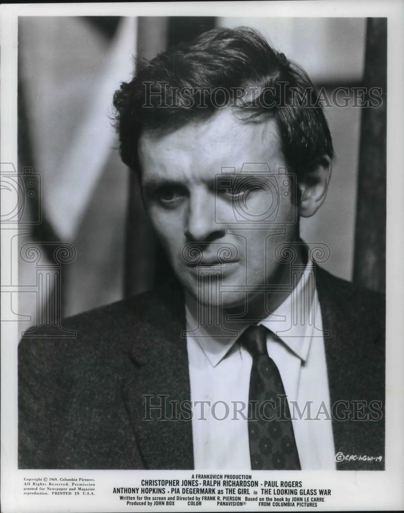1970 Press Photo Anthony Hopkins stars as John Avery in The Looking Glass War - Historic Images