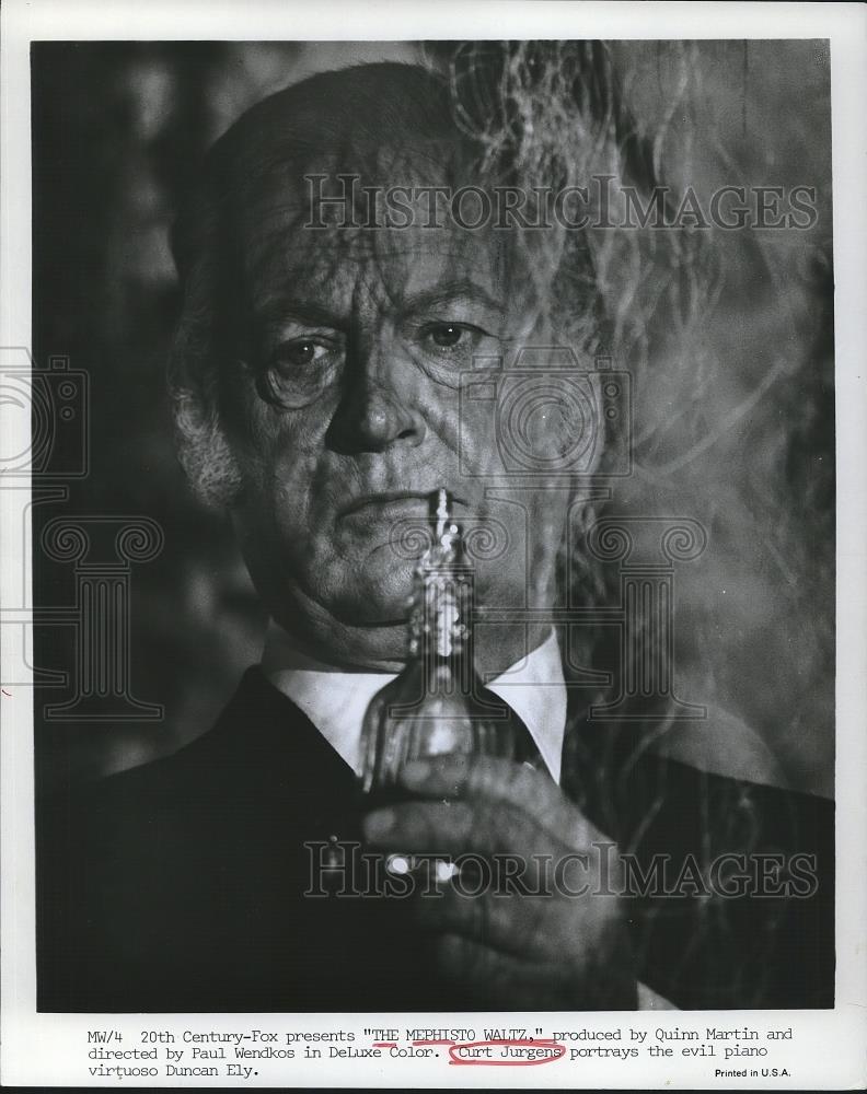 1973 Press Photo Curt Jurgens In The Mephisto Waltz - cvp26730 - Historic Images