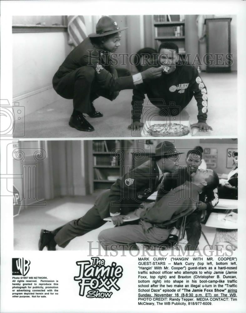 1997 Press Photo Mark Curry Jamie Foxx Christopher B. Duncan on Jamie Foxx Show - Historic Images