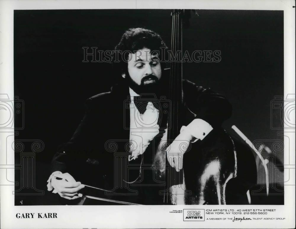 Press Photo Gary Karr, a musician, in the picture - cvp25027 - Historic Images