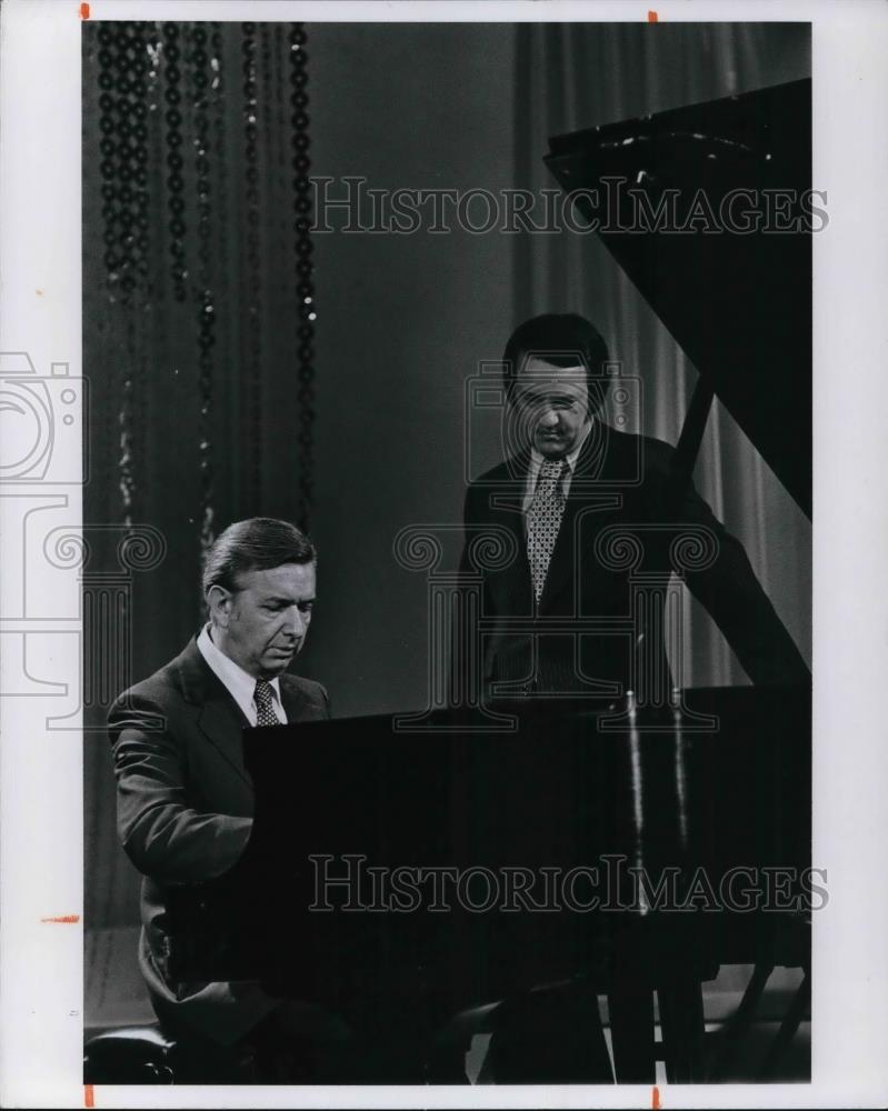 1974 Press Photo Pianist Grant Johannesen and Fred Griffith - cvp25779 - Historic Images