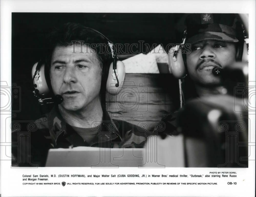 1995 Press Photo Dustin Hoffman and Cuba Gooding, Jr. in Outbreak - 837 - Historic Images