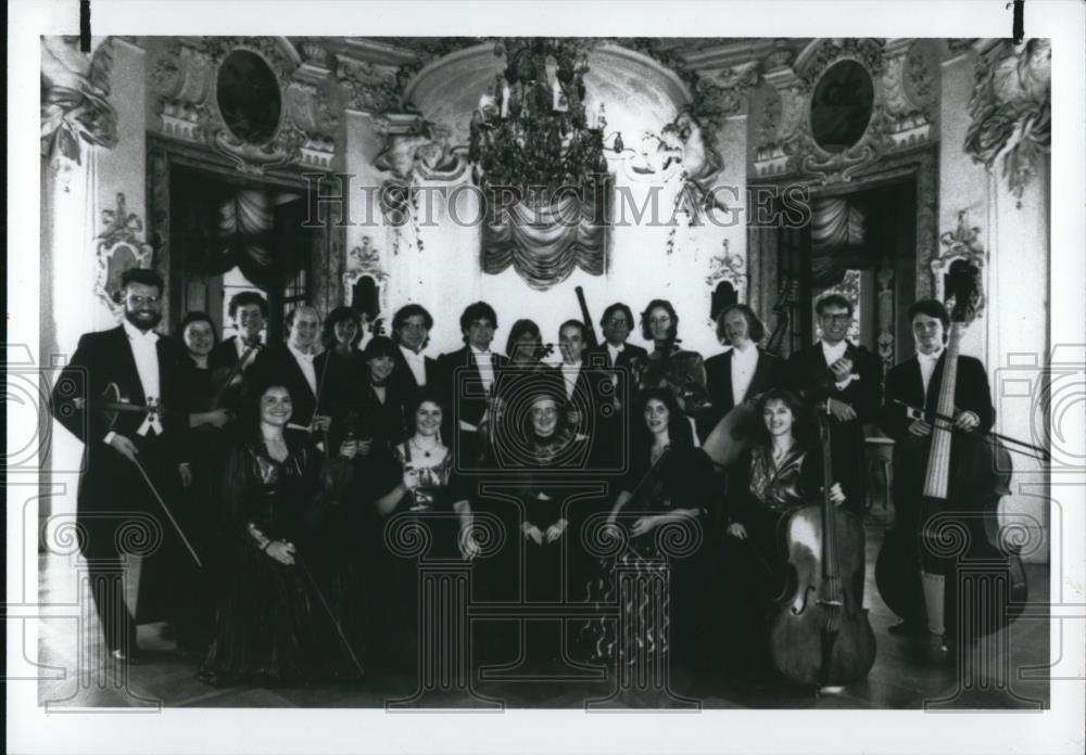 1991 Press Photo Tafelmusik Canada&#39;s Orchestra - cvp28082 - Historic Images