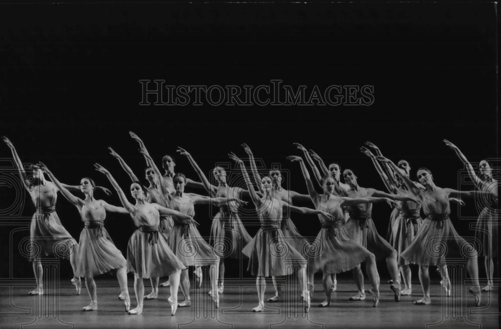 1986 Press Photo ABT corps de ballet in Push Comes to Shove - cvp24990 - Historic Images