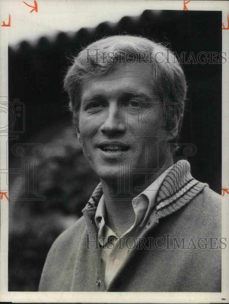 1978 Press Photo Ken Howard In The White Shadow - cvp22875 - Historic Images