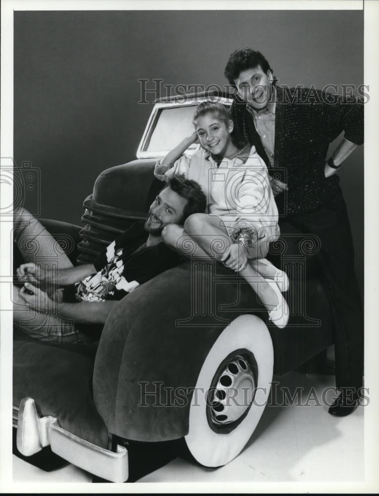 1987 Press Photo Staci Keanan, Paul Reiser &amp; Greg Evigan in My 2 Dads - Historic Images