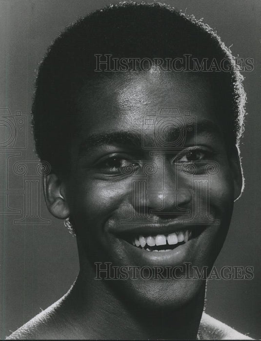 1982 Press Photo Tim Johnson in A Chorus Inf - cvp26194 - Historic Images