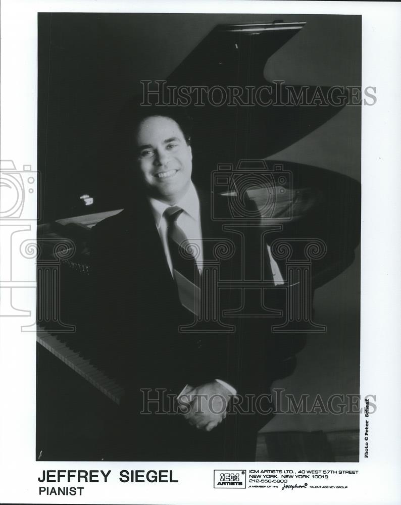 1992 Press Photo Jeffrey Siegel Pianist - cvp26533 - Historic Images