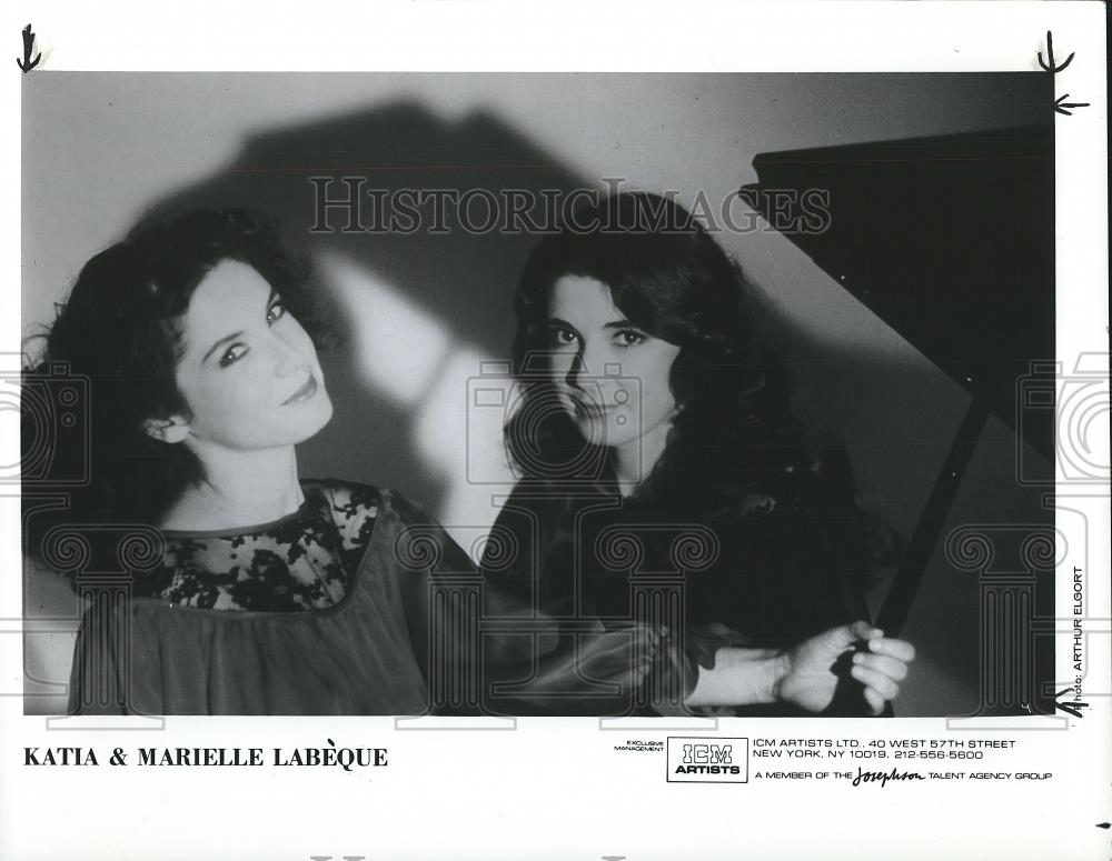 1986 Press Photo Katia And Marielle Labeque Pianists - cvp26098 - Historic Images
