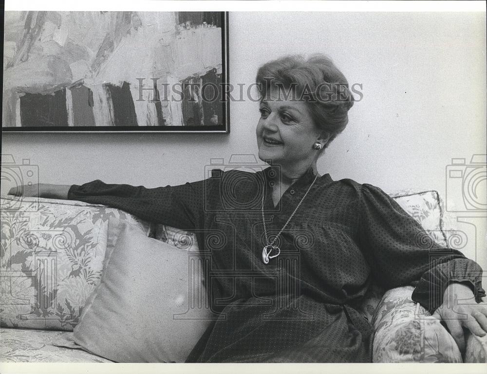 1982 Press Photo Angela Lansbury - cvp26113 - Historic Images