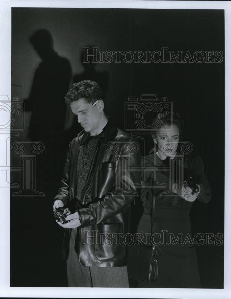 1995 Press Photo David Lansburry adn Stockard Channing in &quot;Hapgood&quot; - cvp27146 - Historic Images