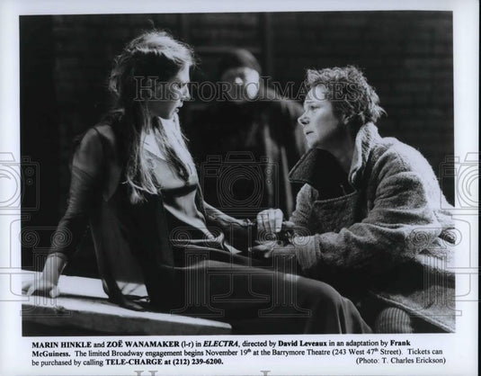 2000 Press Photo Marin Hinkle and Zoe Wanamaker star in Electra - cvp24713 - Historic Images