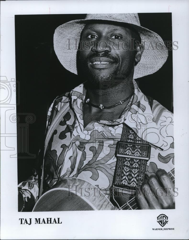1977 Press Photo Taj Mahal Reggae Fusion Blues Singer Songwriter Musician - Historic Images