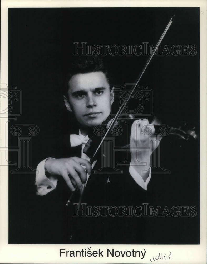 1995 Press Photo Frantisek Novotny Czech Classical Violinist - cvp24302 - Historic Images