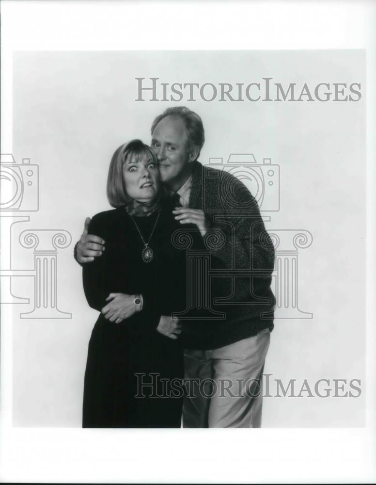 Press Photo John Lithgow and Jane Curtain star on 3rd Rock from the Sun - Historic Images