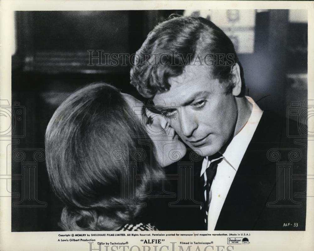 1966 Press Photo Millicent Martin and Michael Caine star in Alfie - cvp28237 - Historic Images
