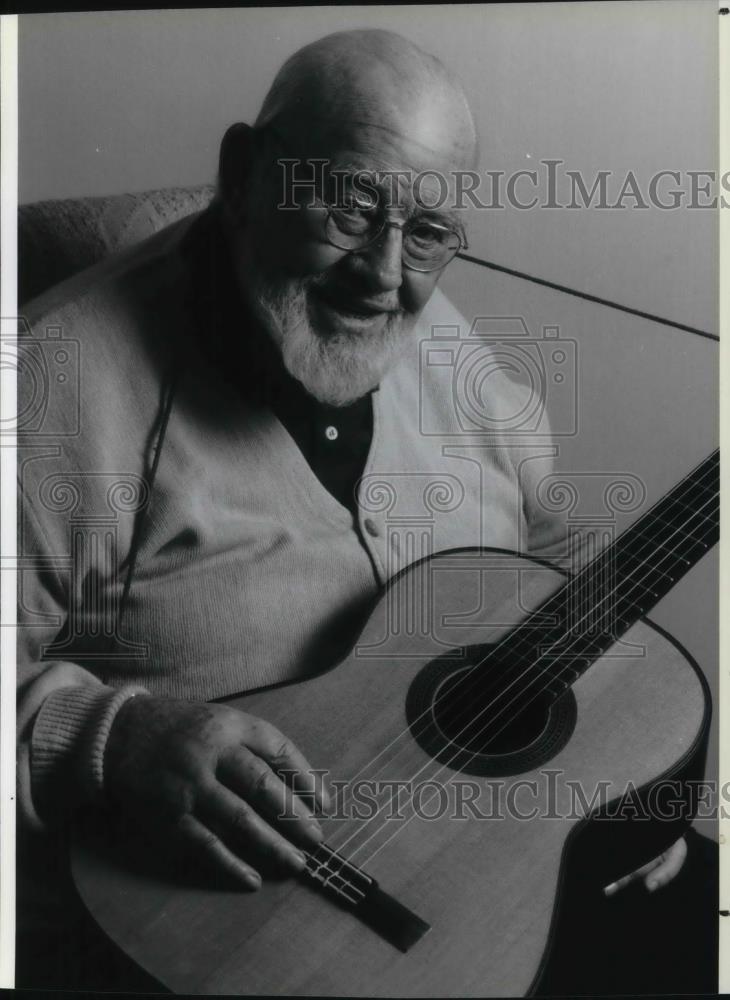 1993 Press Photo Burl Ives Singer and Actor in New York concert tour - cvp24117 - Historic Images