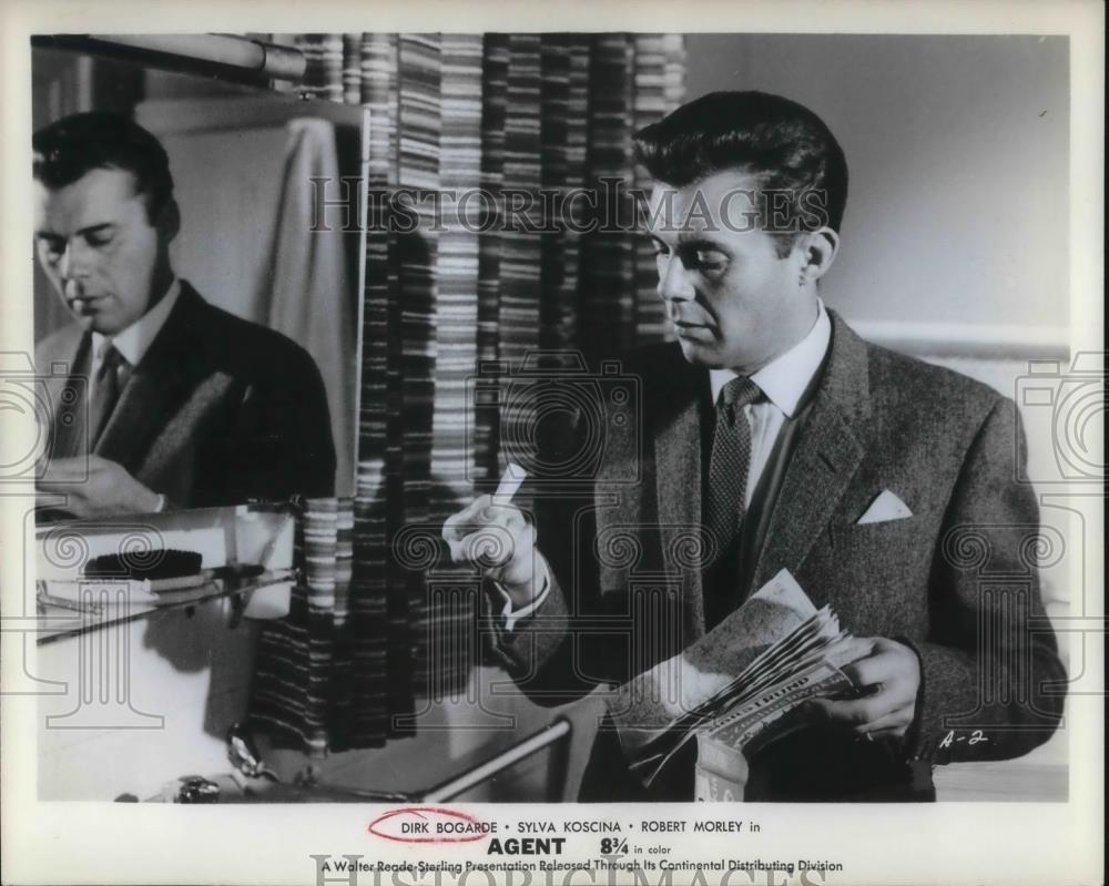 1966 Press Photo Dirk Bogarde in Agent - cvp22222 - Historic Images
