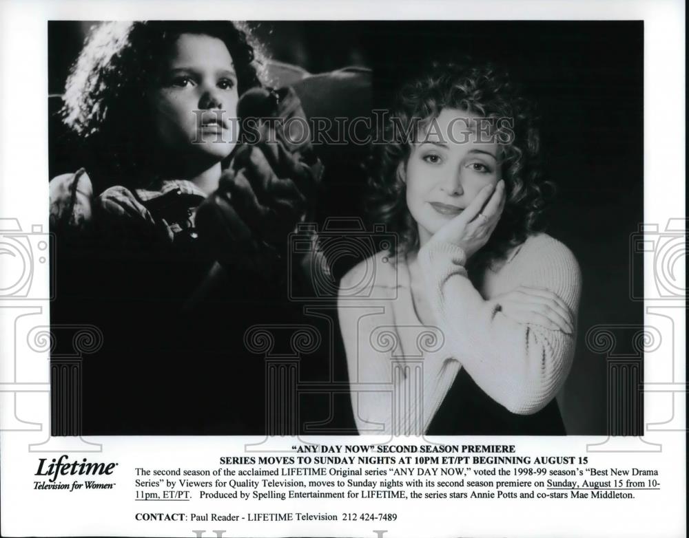 Press Photo Annie Potts and Mae Middleton in ANY DAY NOW - cvp24953 - Historic Images