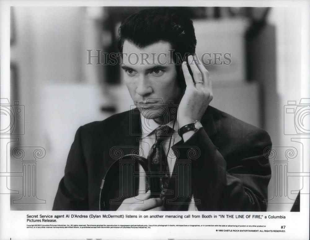 1994 Press Photo Dylan McDermott as Agent Al D'Andrea in In the Line of Fire - Historic Images