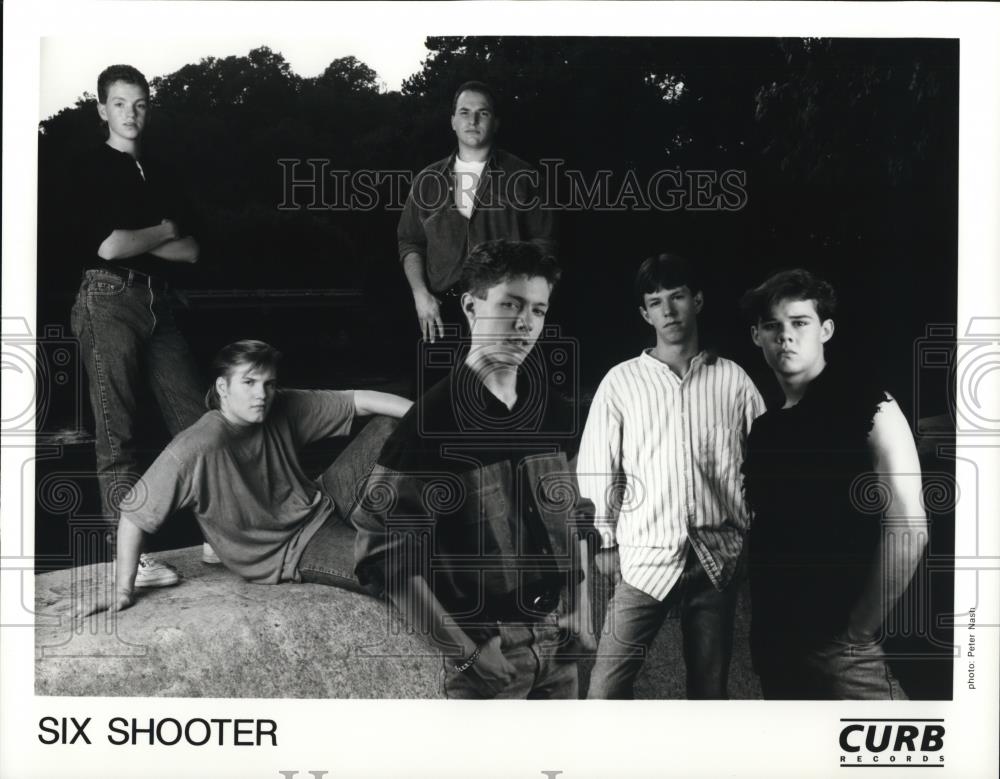 1995 Press Photo Six Shooter - cvp27696 - Historic Images