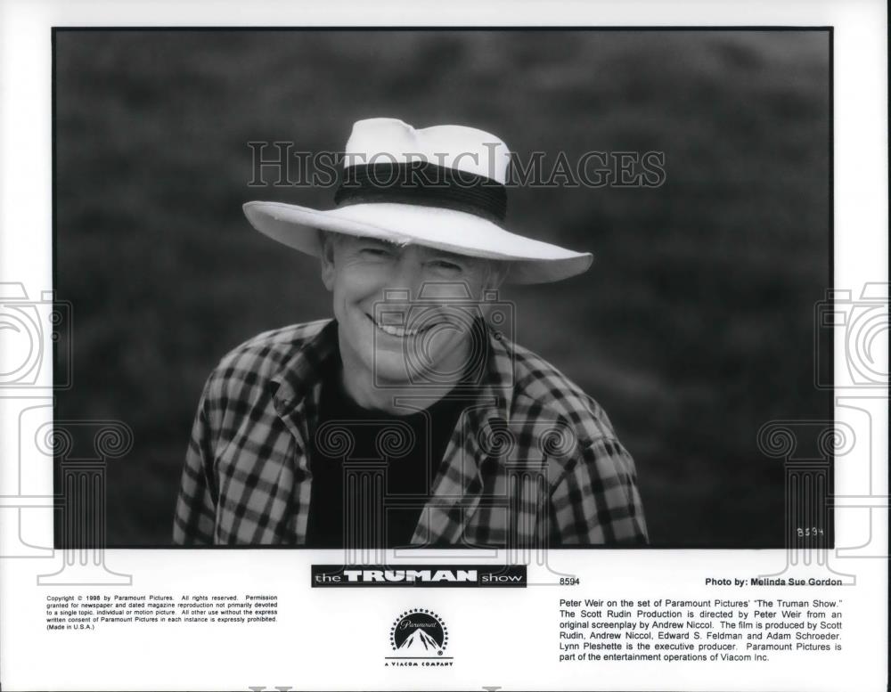 1998 Press Photo Peter Weir director of The Truman Show movie film - cvp22311 - Historic Images