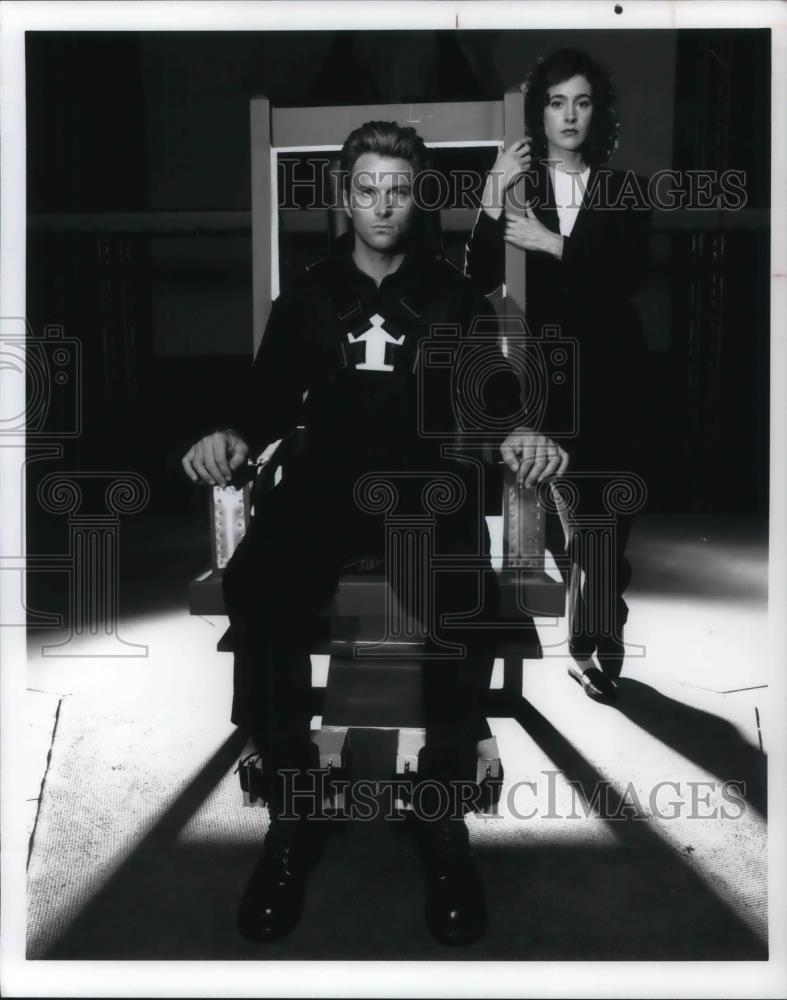 1994 Press Photo Tim Daly and Sean Young in Witness to the Execution - cvp24276 - Historic Images