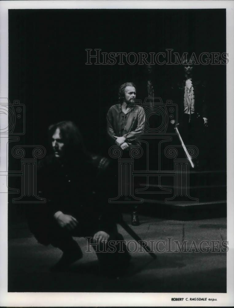 1978 Press Photo Stephen Russell Douglas Rain Keith Batten in Macbeth - Historic Images