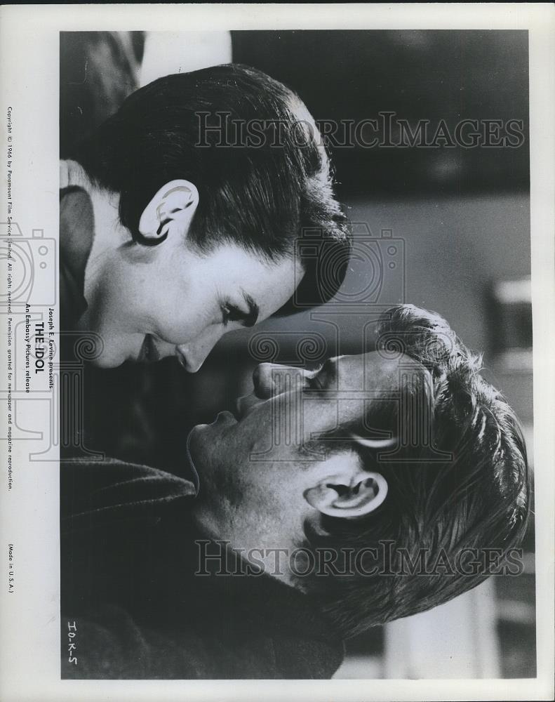 1966 Press Photo Jennifer Jones & Michael Parks in The Idol - cvp26029 - Historic Images