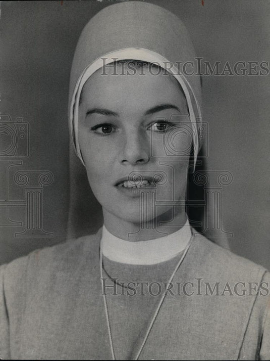 1973 Press Photo Glenda Jackson in "The Tempter" - cvp27027 - Historic Images